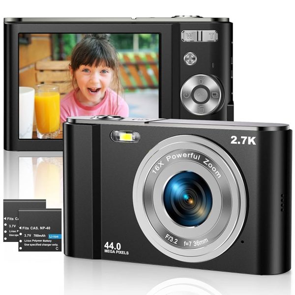 PC DIGITAL CAMERA (12 PIXELS)